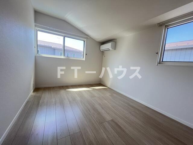 幕張町５丁目戸建ての寝室