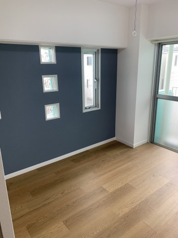 仲介手数料0円！！プレスイン名城東の居間・リビング