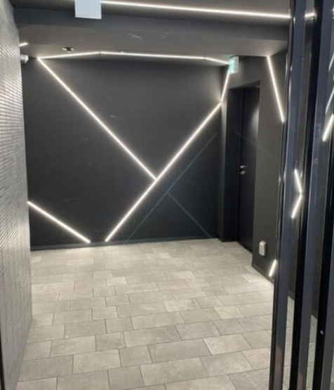 コンフォリア・リヴ新梅田のエントランス