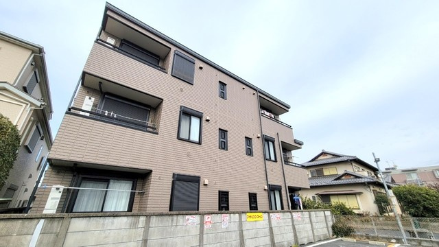 グランドメゾン松原の外観