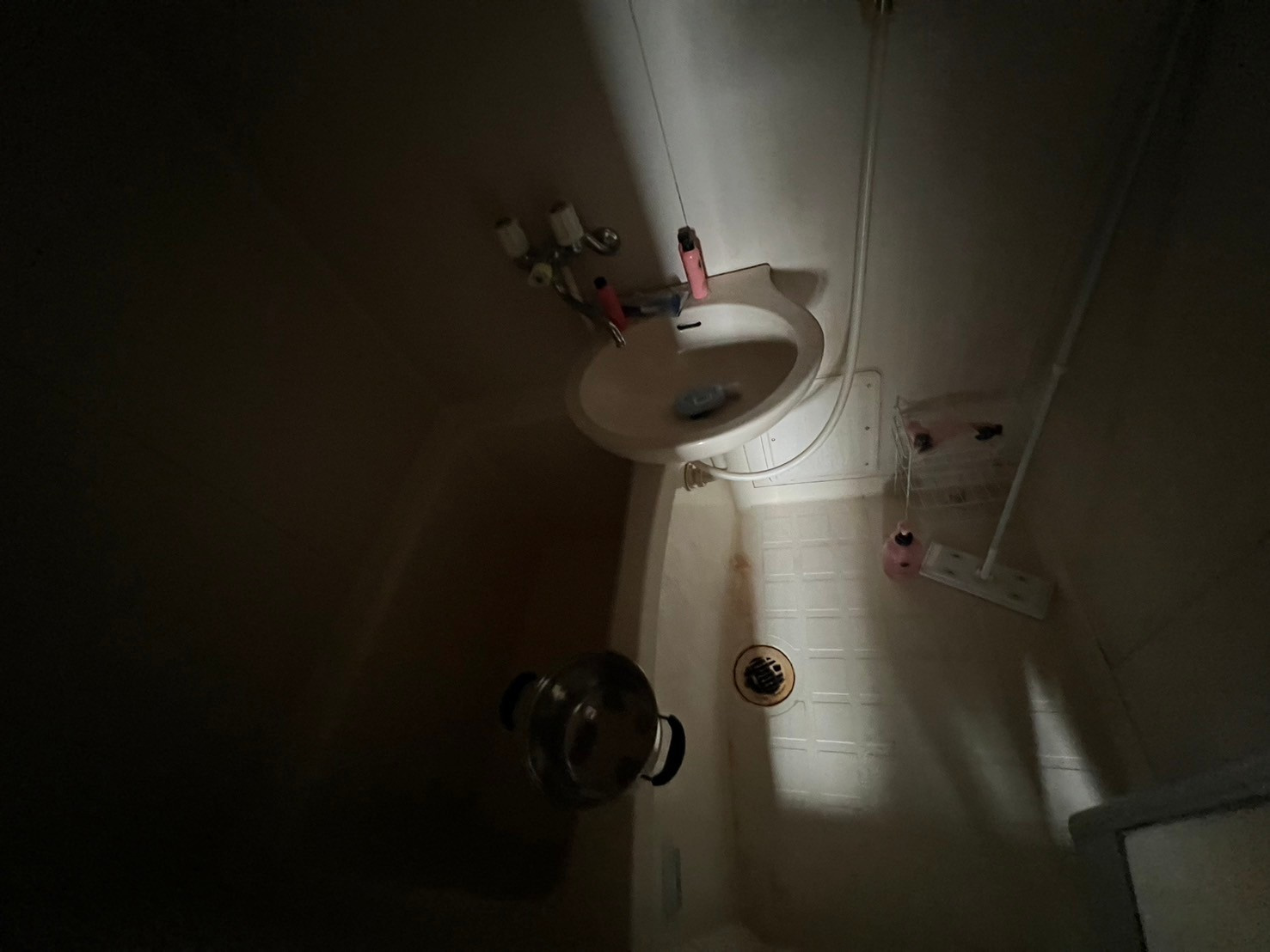 愛媛県松山市　RC一棟の内装