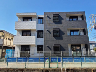 【外観】 | 3階建ツートンカラーのヘーベルメゾンです