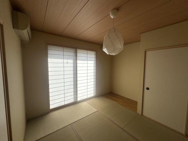豊田市乙部ケ丘　貸戸建の和室