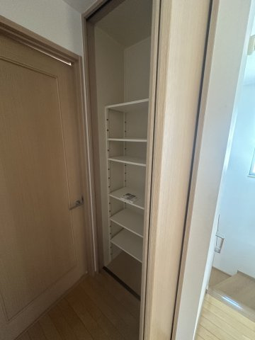 豊田市乙部ケ丘　貸戸建の収納