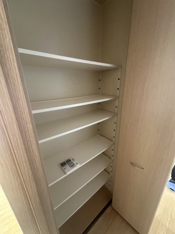 豊田市乙部ケ丘　貸戸建の収納