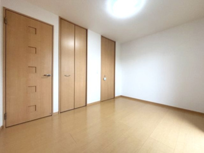 【寝室】 | コーポＫ　E棟