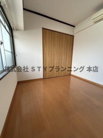 仲介手数料０円！日進ビルの洋室