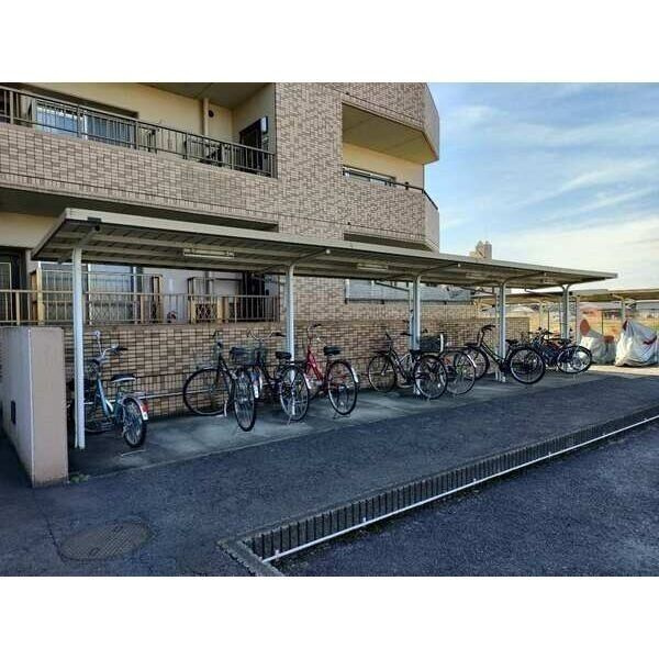 スペクトルティアラ宮町の周辺