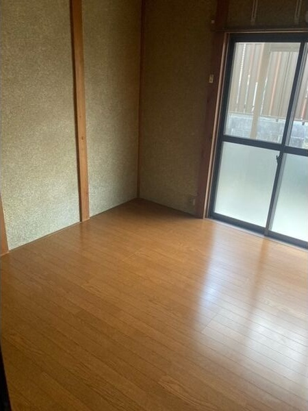 野垣様円城寺借家の洋室