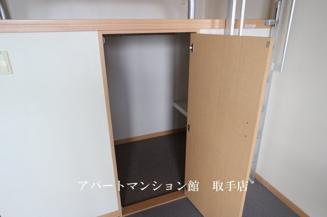 レオパレスルーチェ4の収納