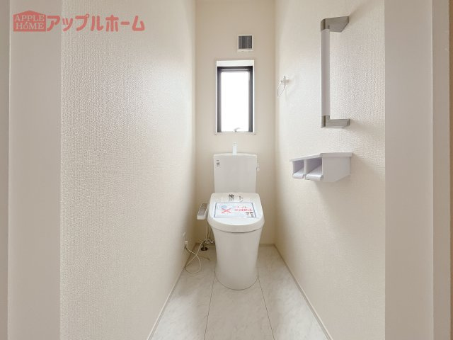 深谷市小前田第10　新築戸建　全11棟のトイレ