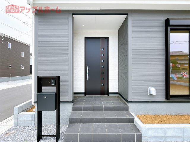 深谷市小前田第10　新築戸建　全11棟のエントランス
