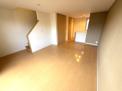 【居間・リビング】 | シャーメゾン中吉野