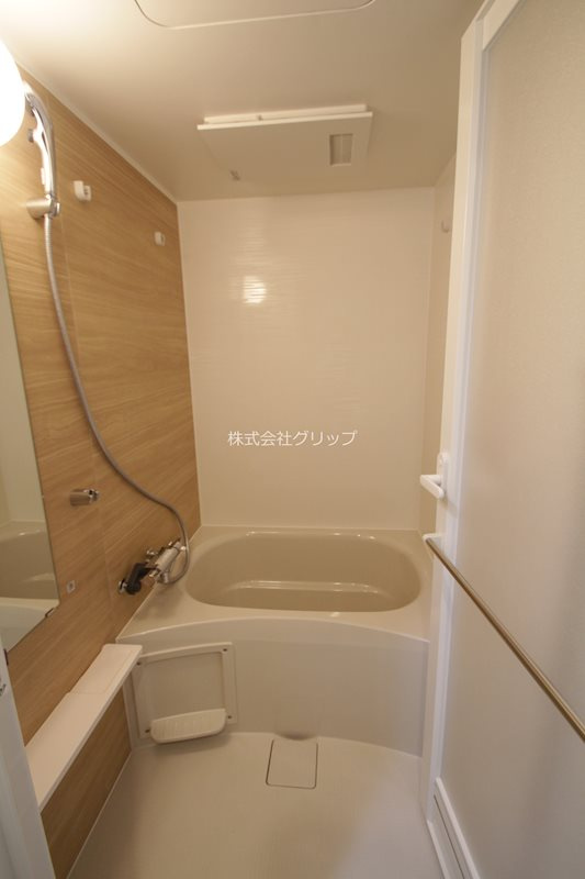 パークアクシス横濱高島町の浴室