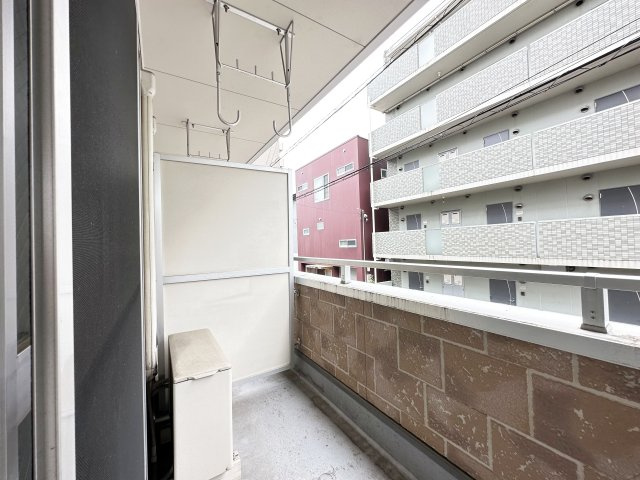 フィットハイム北本町のバルコニー