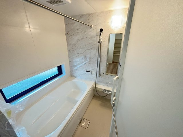 藤沢市みその台　新築戸建　全2棟2号棟の浴室