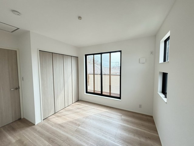 藤沢市みその台　新築戸建　全2棟2号棟の洋室