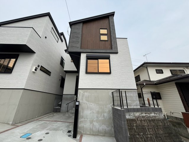 藤沢市みその台　新築戸建　全2棟2号棟