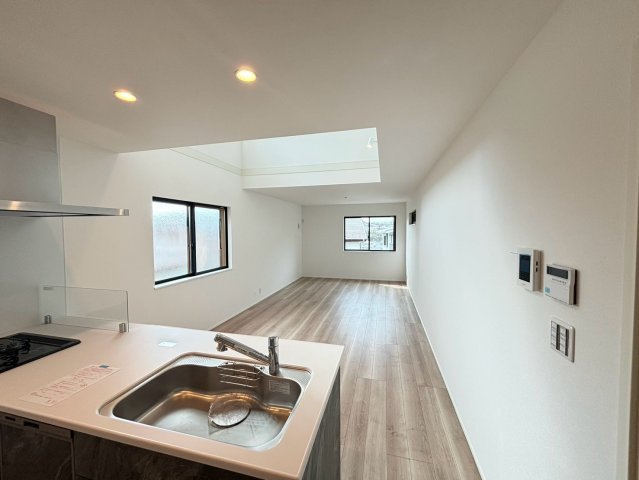 藤沢市みその台　新築戸建　全2棟2号棟の居間・リビング