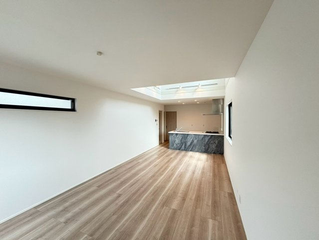 藤沢市みその台　新築戸建　全2棟2号棟の洋室