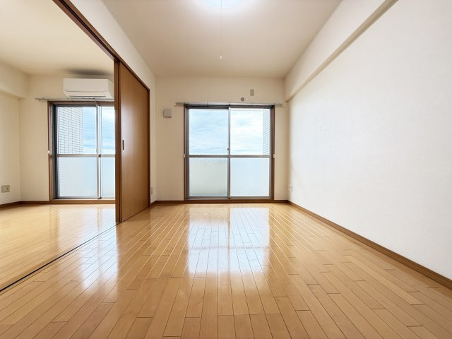 ラ・フルールの居間・リビング