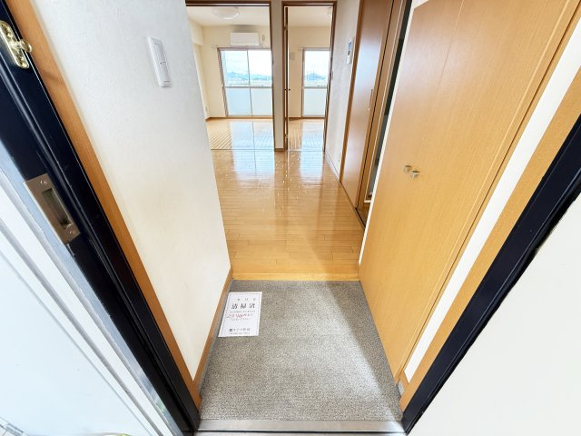 ラ・フルールの玄関