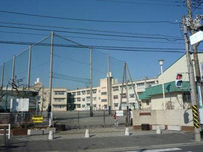 横浜市立西本郷小学校　450ｍ