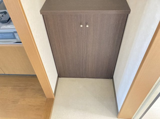 【玄関】 | ハイデンスニーズ