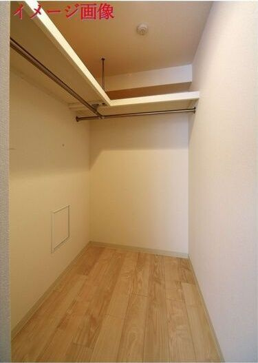 プレサンスOSAKA江坂の内装