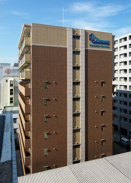 プレサンスOSAKA江坂の外観