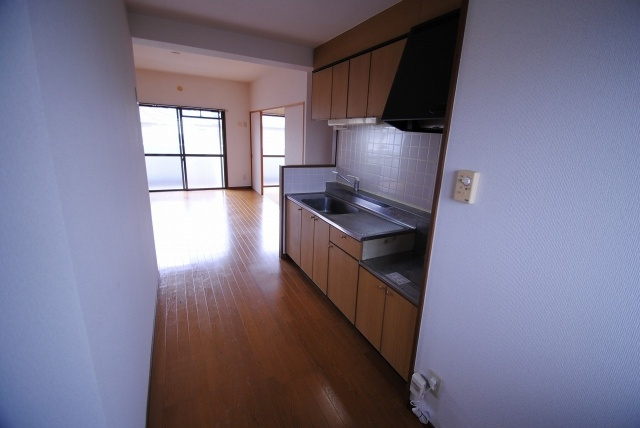 風祭ハイツのキッチン|同物件　イメージ写真