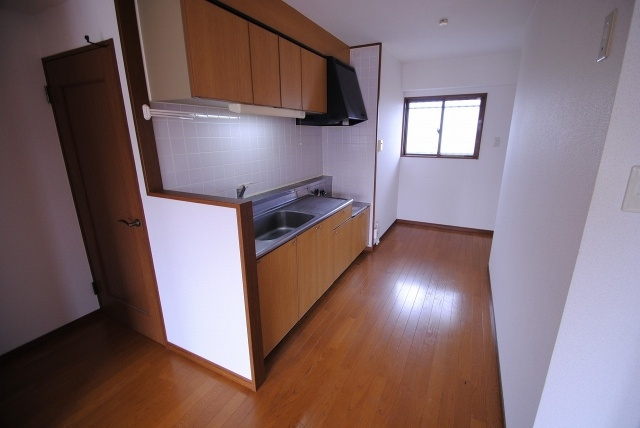 風祭ハイツのキッチン|同物件　イメージ写真