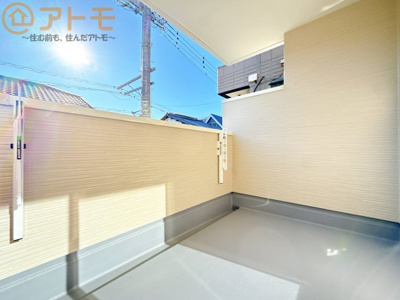 【バルコニー】 | 葵区羽鳥5丁目　新築戸建　1号棟 | 陽当りの良いバルコニーはお洗濯物はもちろんお布団もふかふかになります♪