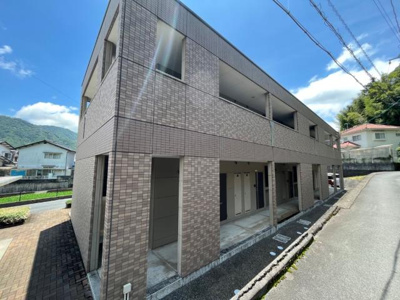 【外観】 | アマレーナ | 外観写真（昼）