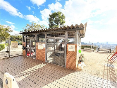 【その他】 | ライオンズヒルズ牛田早稲田 | ごみ置き場