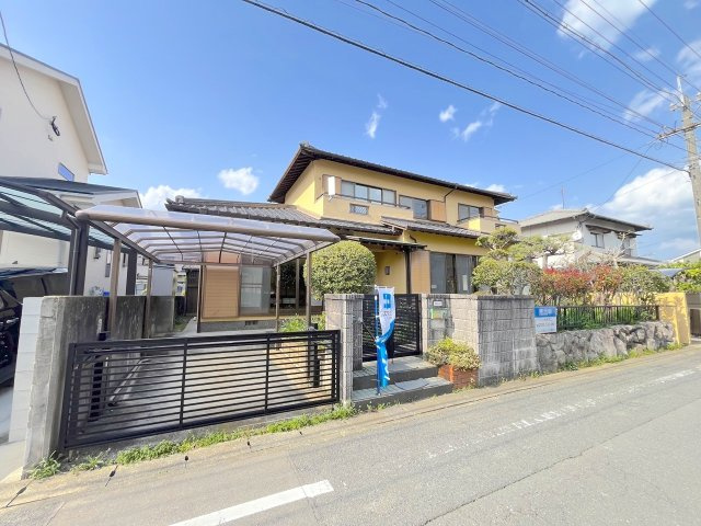 鶴田4丁目戸建ての外観