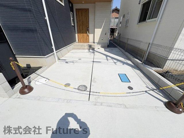 流山市流山3丁目　新築戸建　全2棟　A号棟の駐車場|カースペースの写真です