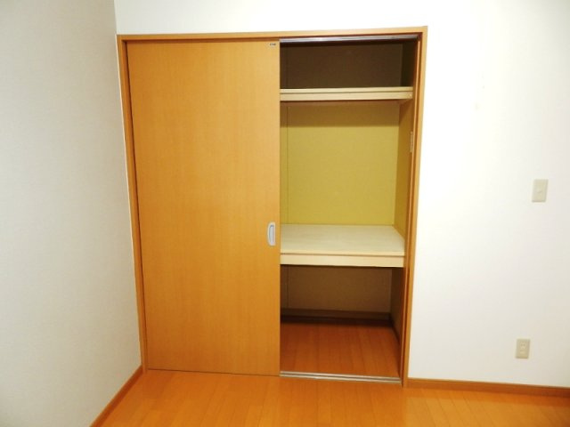 サンライトの収納