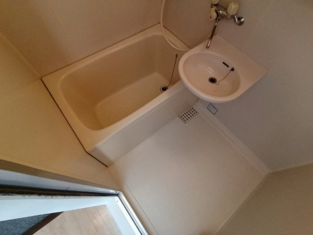 神戸市須磨区多井畑東町のアパートの浴室|浴室