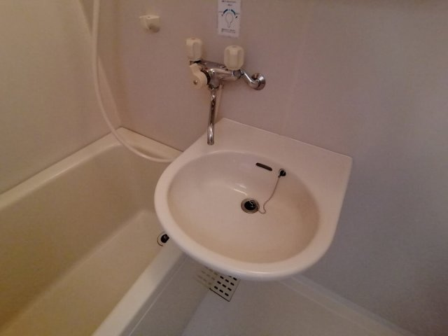 神戸市須磨区多井畑東町のアパートの洗面所|洗面台