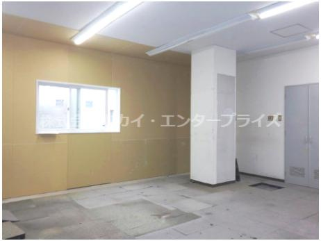 千船駅前貸店舗の内装