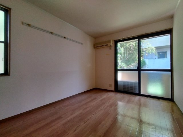 神戸市北区鈴蘭台南町１丁目のアパート