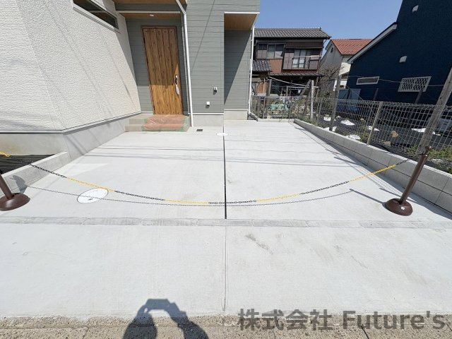 流山市流山3丁目　新築戸建　全2棟　B号棟の駐車場|カースペース並列２台可能です