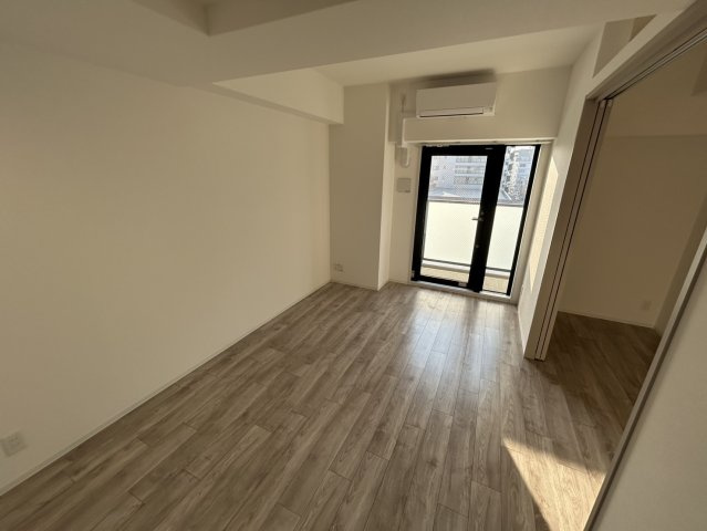 大阪難波Noahの居間・リビング