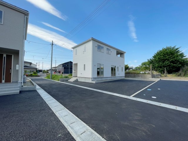 新築戸建・建売　郡山市水門町第1　CRADLE GARDEN　全5棟の駐車場