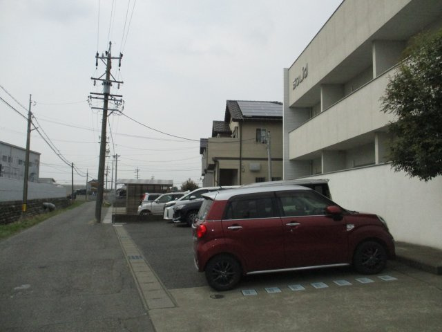 Solidの駐車場