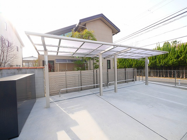 アウスレーゼ高畑のその他共用部分