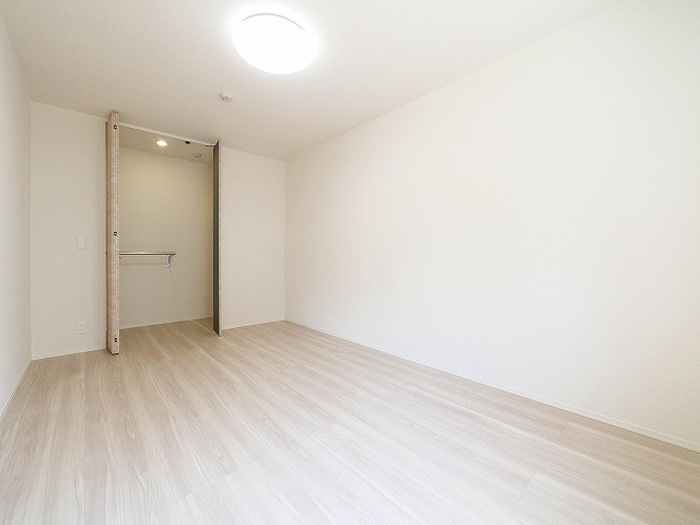 アウスレーゼ高畑の内装|きれいな内装です