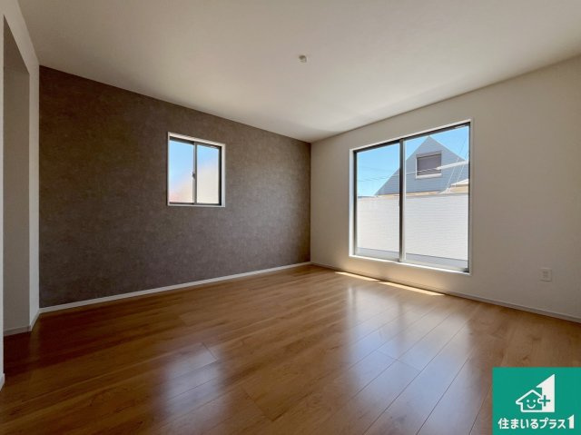 明石市東野町　第1期　新築一戸建ての洋室|シンプルな洋室は、自分好みのインテリアが楽しめます♪ご家族とインテリアや家具を選びに行くのは新築購入時の醍醐味の一つです。ぜひお楽しみください♪