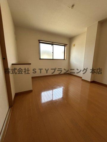 仲介手数料０円！グレイスフル岩崎台の洋室